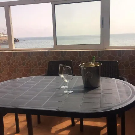 2 Bedrooms House At 10 M Away From The With Sea View Furnished Terrace And Wifi *