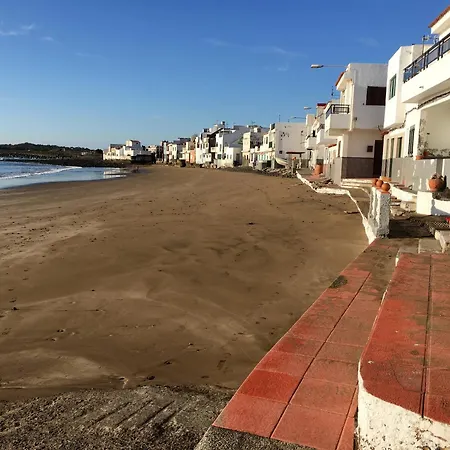 Holiday home 2 Bedrooms House At 10 M Away From The With Sea View Furnished Terrace And Wifi *
