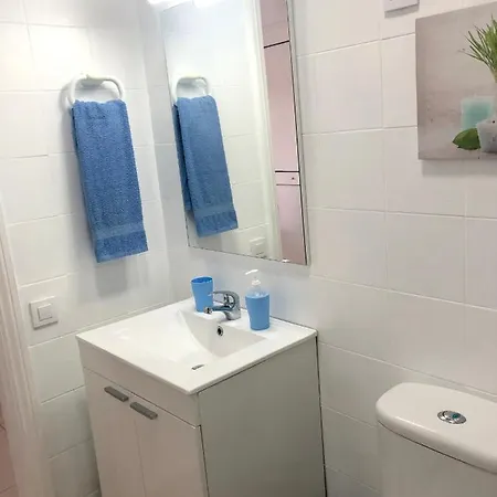 Holiday home 2 Bedrooms House At 10 M Away From The With Sea View Furnished Terrace And Wifi *