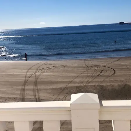 2 Bedrooms House At 10 M Away From The With Sea View Furnished Terrace And Wifi * Telde